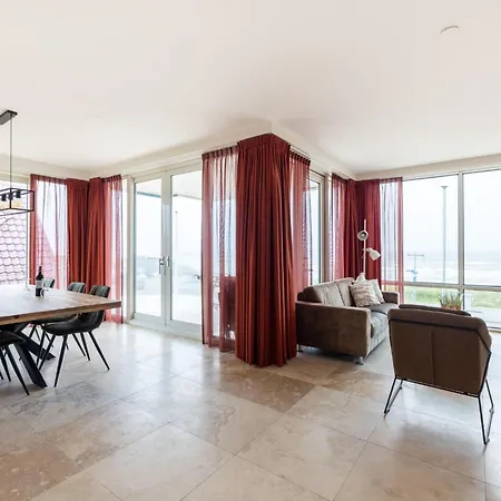 De Zeeparel Apartmán *