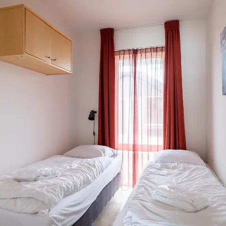 De Zeeparel Appartement *