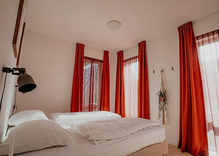 Apartment De Zeeparel By Interhome *