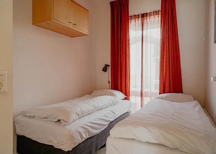 De Zeeparel By Interhome Apartment *